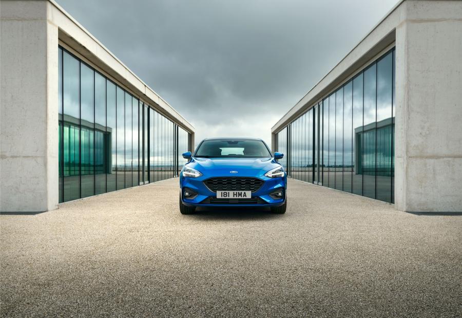  Ford Focus ST-Line 2018 года  (WW) (фото 12 из 42)